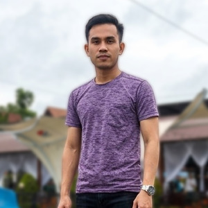 ຜູ້ຍິງກາງຄືນ
