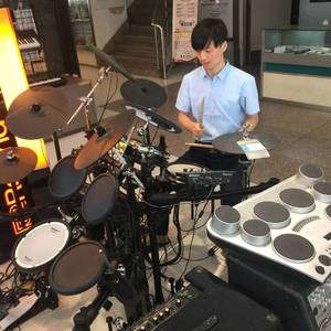 美丽的神话 黄星博8590创始人的架子鼓