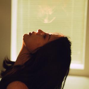 房间—女生版吉他弹唱