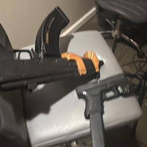 beamer x3 (feat. Buzzo)