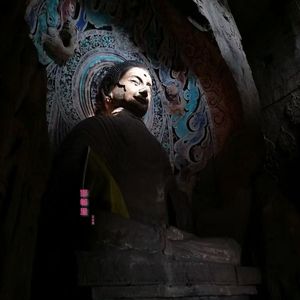 邯郸里
