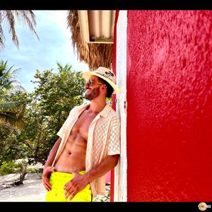 Canción Bonita (Studio Version)