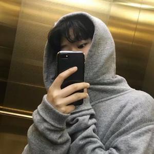 丢在浅滩的锚