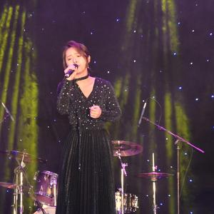 左手指月 （原唱萨顶顶 翻唱 黄霄云版本）