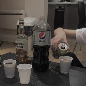 他只是经过（女生版）