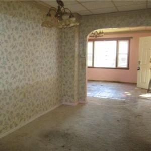 i couldn't care less (feat. reefuh)