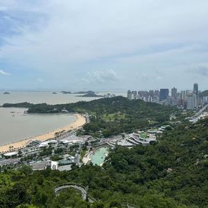 要我怎么忘了他