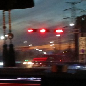 “……恋爱or茶叶盒_”