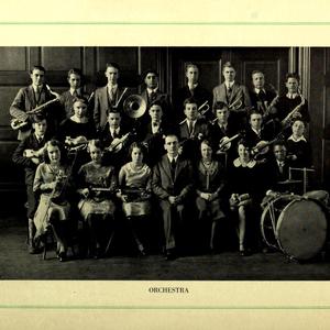 GrandMotherSaidEyeAmFromHerEra (50s)