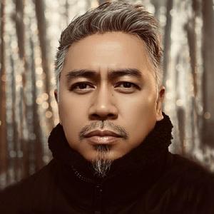 Unang beses pa lang kitang makausap