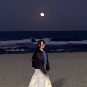 八月你（prod by AZYAIRE）