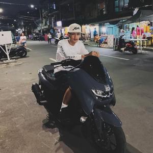 ត្រូវហើយបងមិនសង្ហារទេ