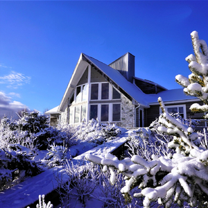 Scott Henderson Crew Dancing on the Sugarloaf Rock