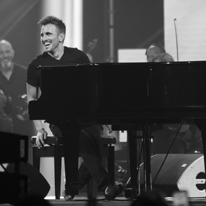 Kalimat / Matrahak / Khidni Habibi / Am Yis'Alooni / Li Annak