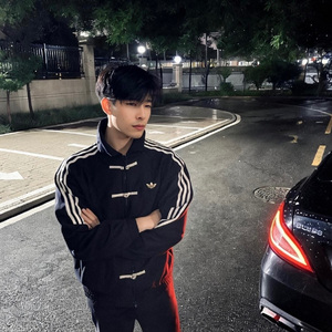 阳光特意为你穿透云层