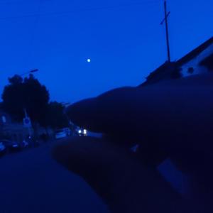 笔下人（翻自 matador）