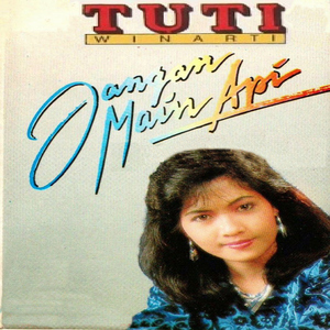 Kusandarkan Wajah Dipunggungmu