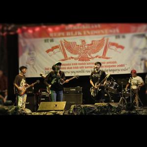 DARAH PAHLAWAN