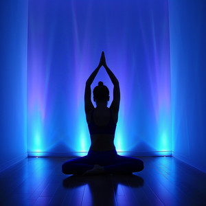 Armonía Del Estiramiento Al Amanecer