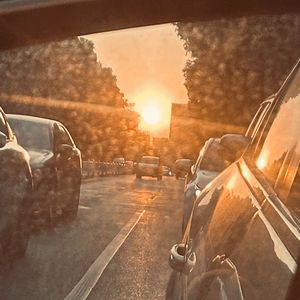 又是一年夏天，你会在谁身边？（prod.Lyoung）