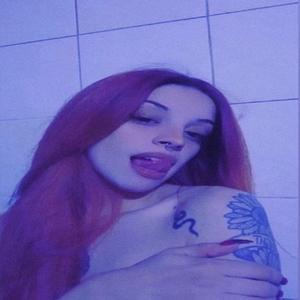 Iba a limpiar el filtro del aire acondicionado en 1993