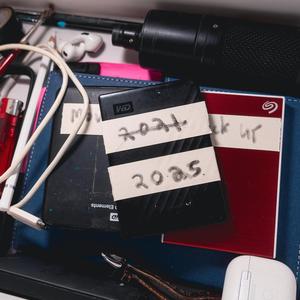 Khe Na May (feat. Karma Wangyel)