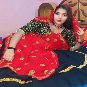 छोरी र लव को लफड़ो दीखे