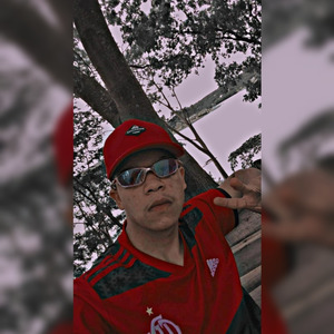 Mão No Joelho Para Eletrofunk