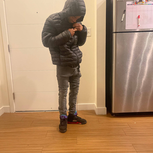 Switches (feat. Big Spider)