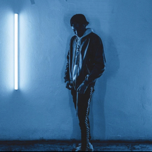 Foreign (feat. Scrolla)