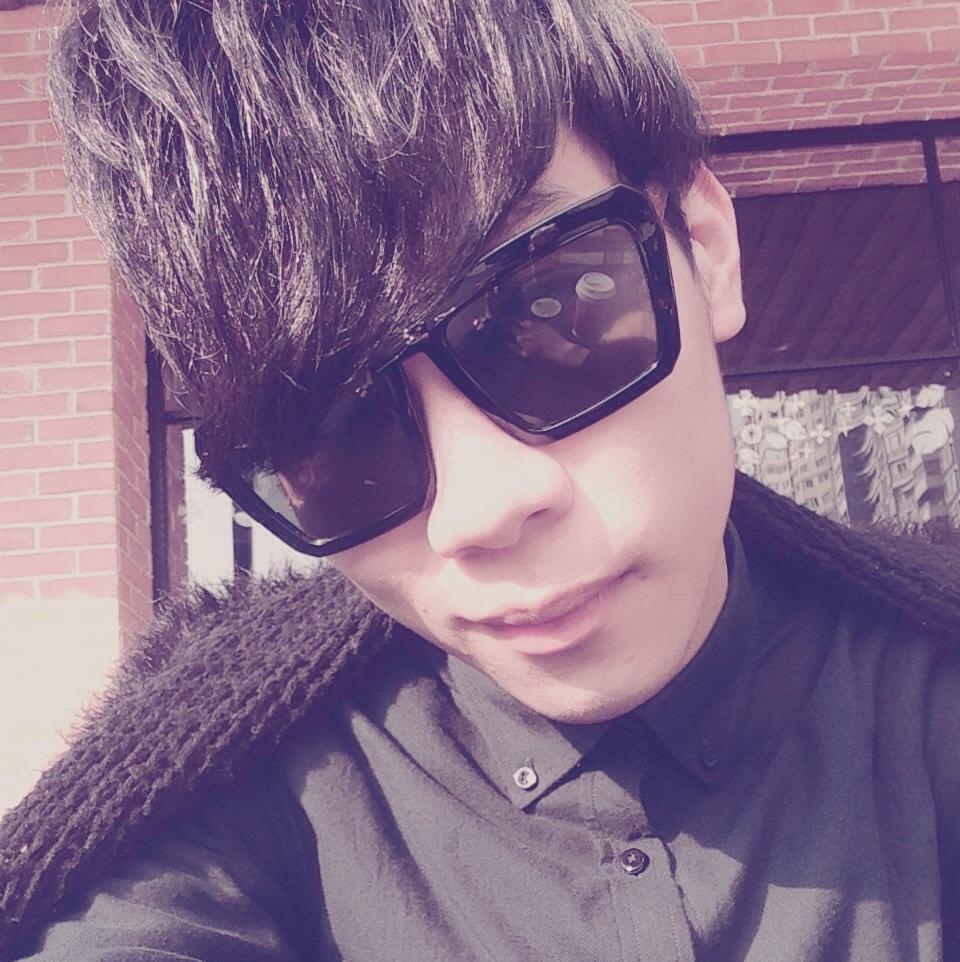 多一个人陪伴 - 粤语版 - 郑子威 - 网易云音乐