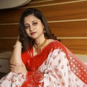 পৃথিবীর সব ভালবাসা Mahia Tasnim