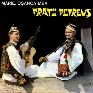 Cine Scutură Roua
