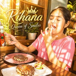 Rihanna - Queen of Smiles