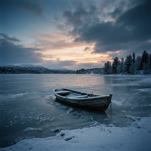 Поздний поезд