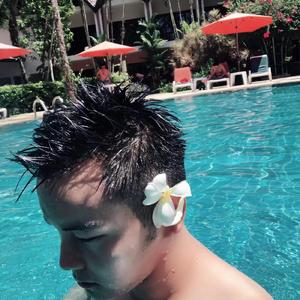 七小姐的命题作文-代不二先生