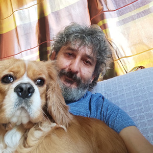 DENİZ GİBİ YALNIZLIĞIM