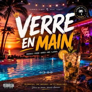 verre en main