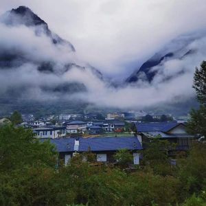 爱在扎日