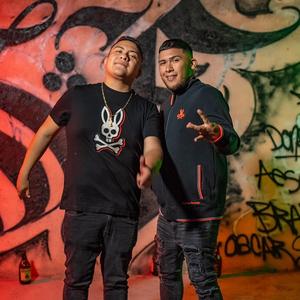 ESTA CUMBIA CON RITMO DE TAMBORES