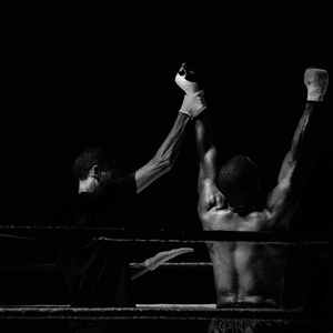 Hoang Thuy Linh-Diamond Cut Diamond(轻混)（廷哥 remix）