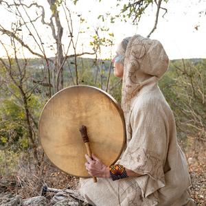 Mitákuye Oyás’iŋ