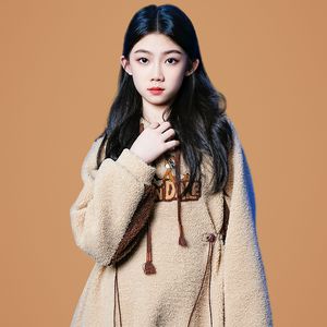 爱满天下 (伴奏)