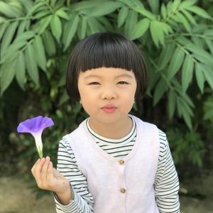 小黑熊采蜜糖—沈芸萱/八音盒艺术