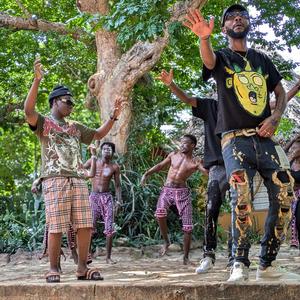 Jambo (feat. Momox & Shimmy)