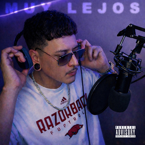 Muy Lejos