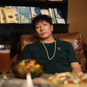 法轮月圆殊胜日，共念父母深恩情