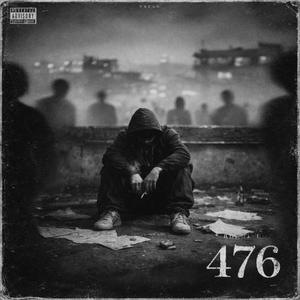 476