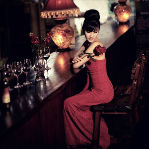 中秋月  词曲：唐晓光  演唱：周楠