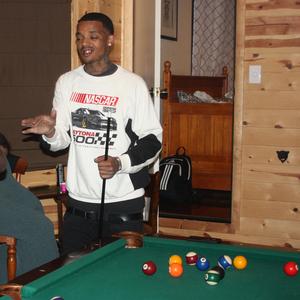 Dolces (feat. 30BoyAnt)